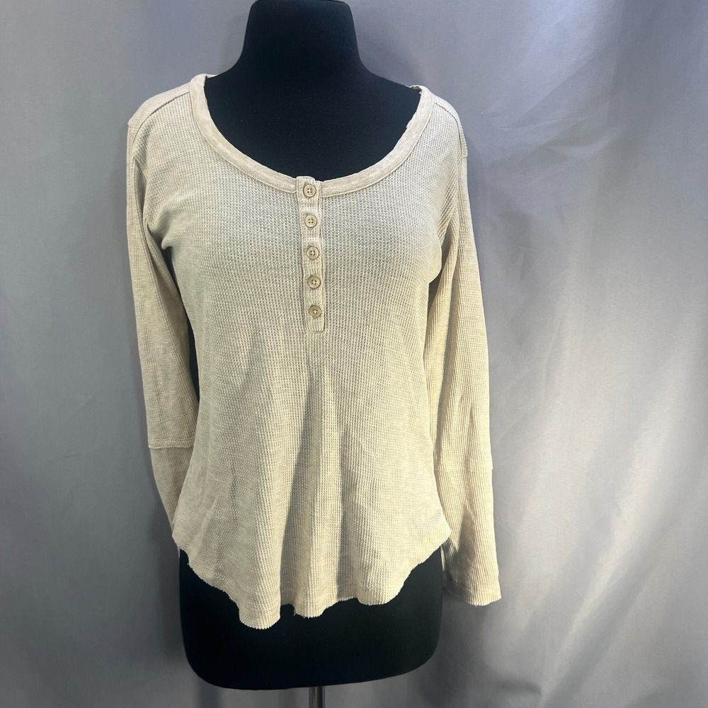 Melrose And Market Top Womens Small Beige Waffle Knit Henley Neck Lace Details
